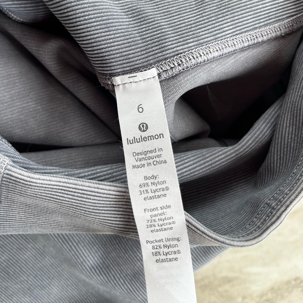 Lululemon Ribbed Leggings - Picture 2 of 5